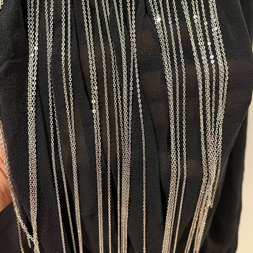 Beautiful silk top with chain embellishments Medium - Picture 4 of 5